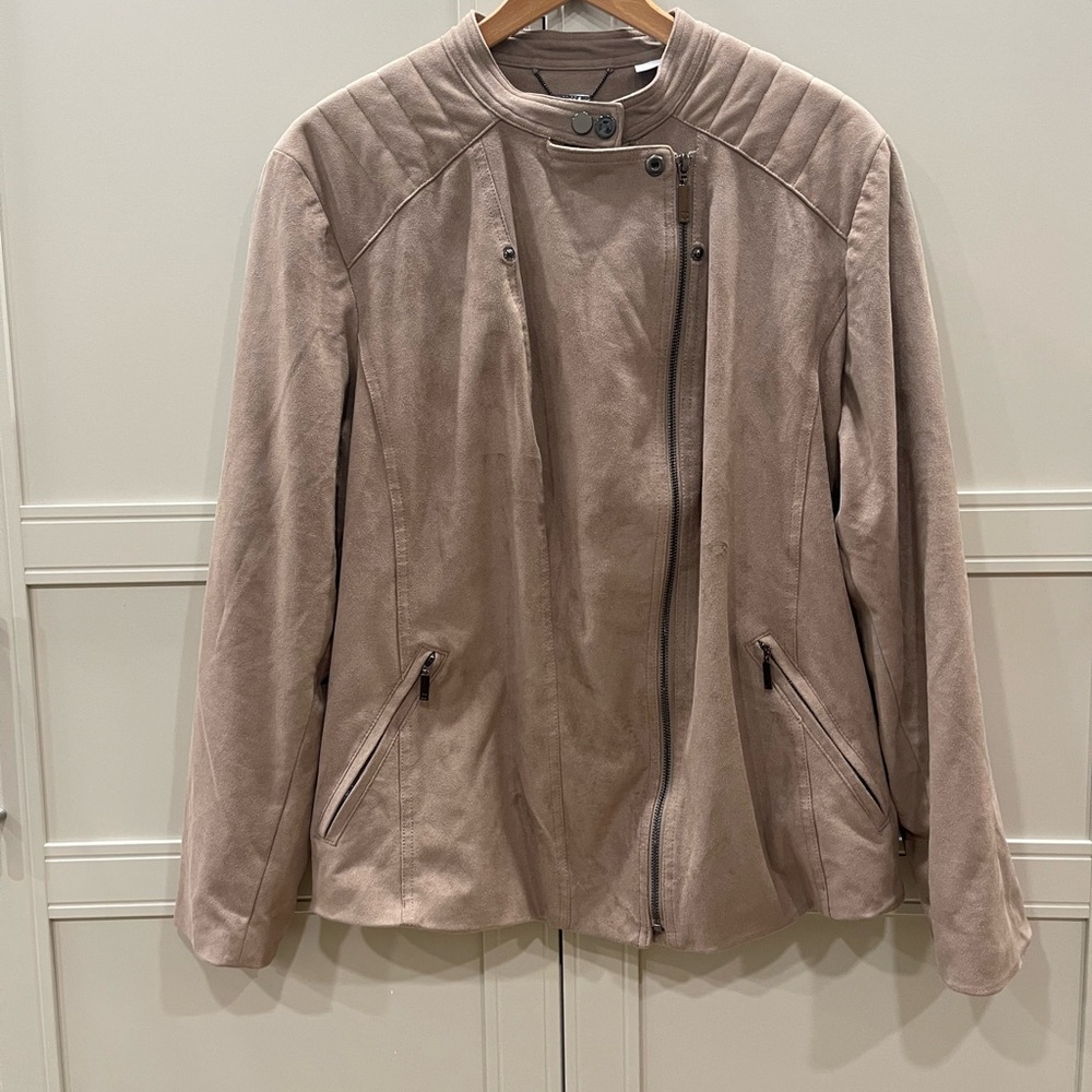 Chico’s faux suede taupe moto jacket sz 4 sz 18